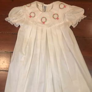 Orient express White cotton smocked dress